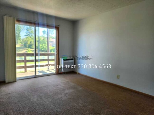 Primary Photo - 7277 Stuhldreher St NW