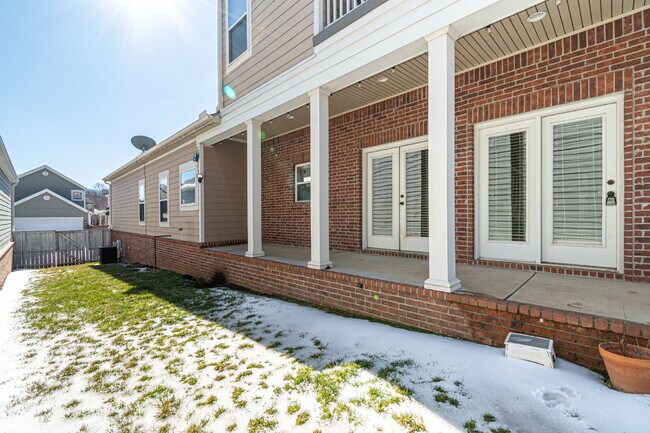 Building Photo - Charming 3-Bedroom Home with 2 Full Baths & 1,750 Sq. Ft. of Comfort in Fayetteville!