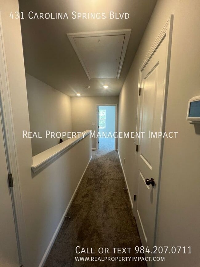 Building Photo - 431 Carolina Spgs Blvd