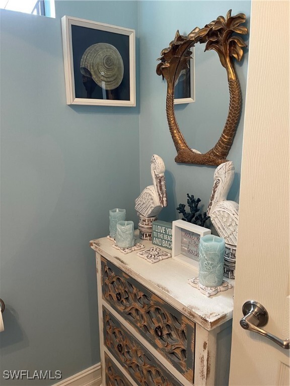 Building Photo - 9081 Albion Ln S