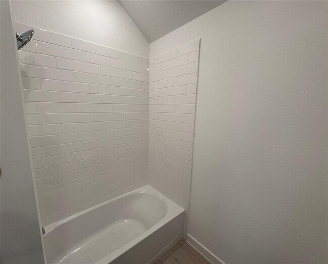Building Photo - 6302 Symphony Wave Dr