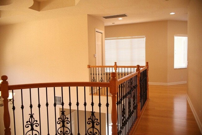 Building Photo - 10345 Medicis Pl