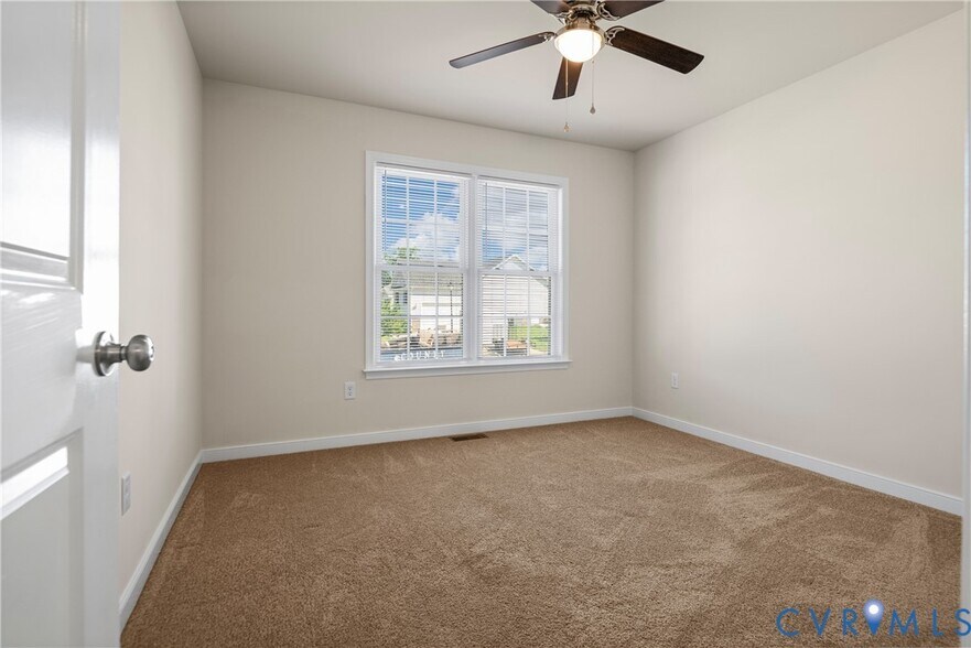 Building Photo - 3867 Perthshire Ln