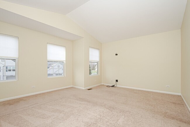 Building Photo - 39759 N Tee Side Ct