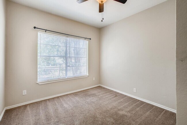 Building Photo - Location, Location, Location! Updated one story home with charm and modern conveniences