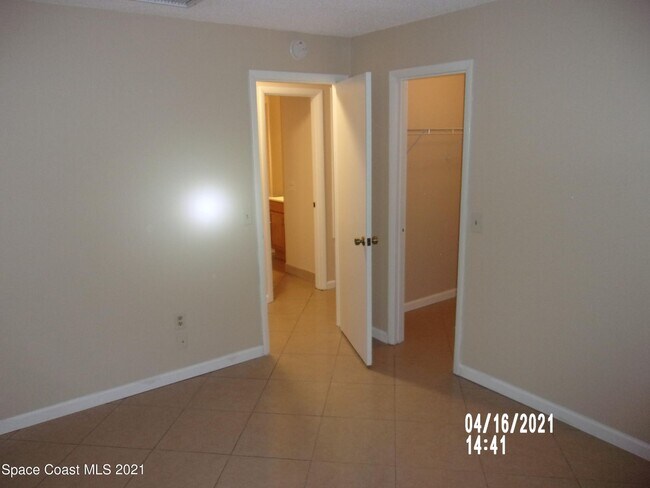 Building Photo - 1514 Clearlake Rd