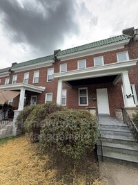 Building Photo - 3017 Poplar Terrace