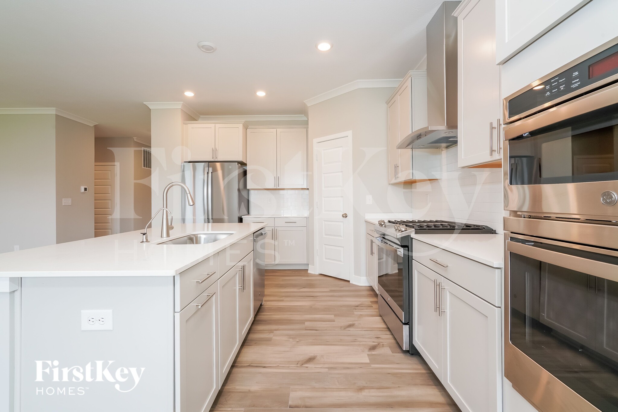 Building Photo - 3602 Chalmers Dr