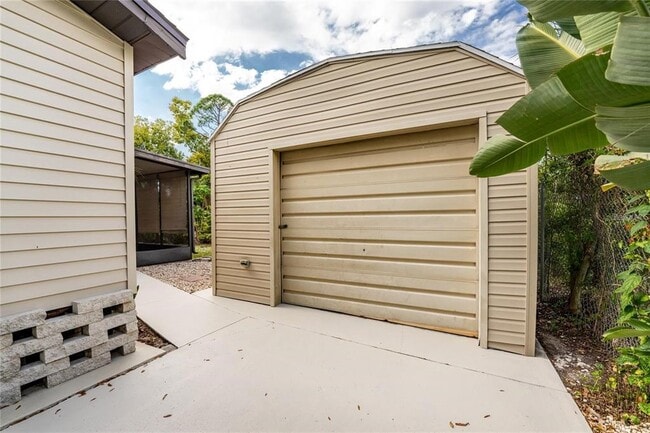 Building Photo - 15430 Olive Cir