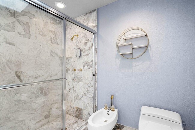 Building Photo - 17099 Ryton Ln