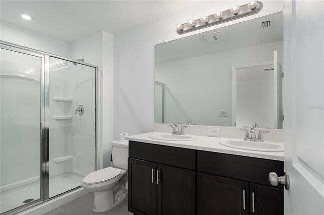 Building Photo - 6345 Willowside St