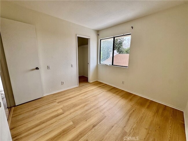 Building Photo - 3 Atlanta