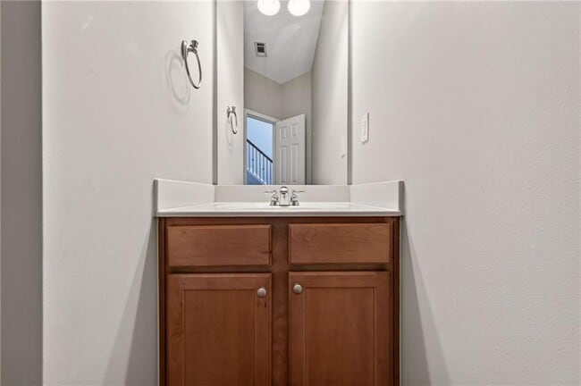 Building Photo - 295 Snowgoose Ct