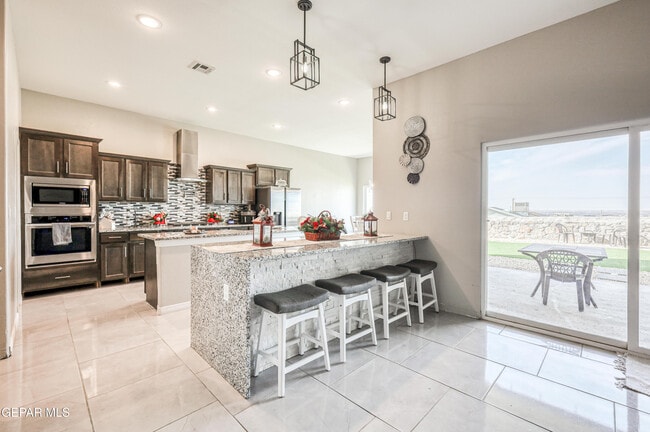 Building Photo - 2375 Enchanted Peaks