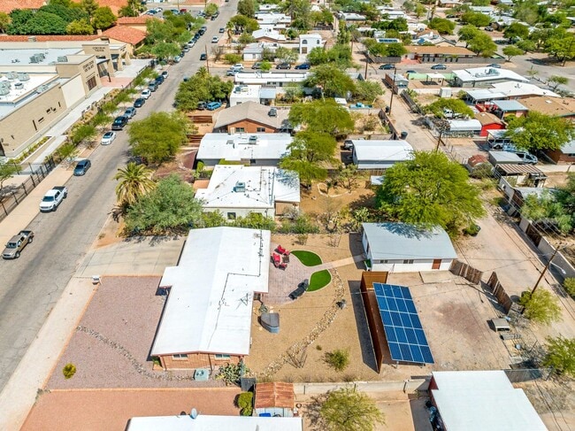 Building Photo - PRELEASE August 2026! Spacious 4-Bedroom Home Near UA & Banner Health!