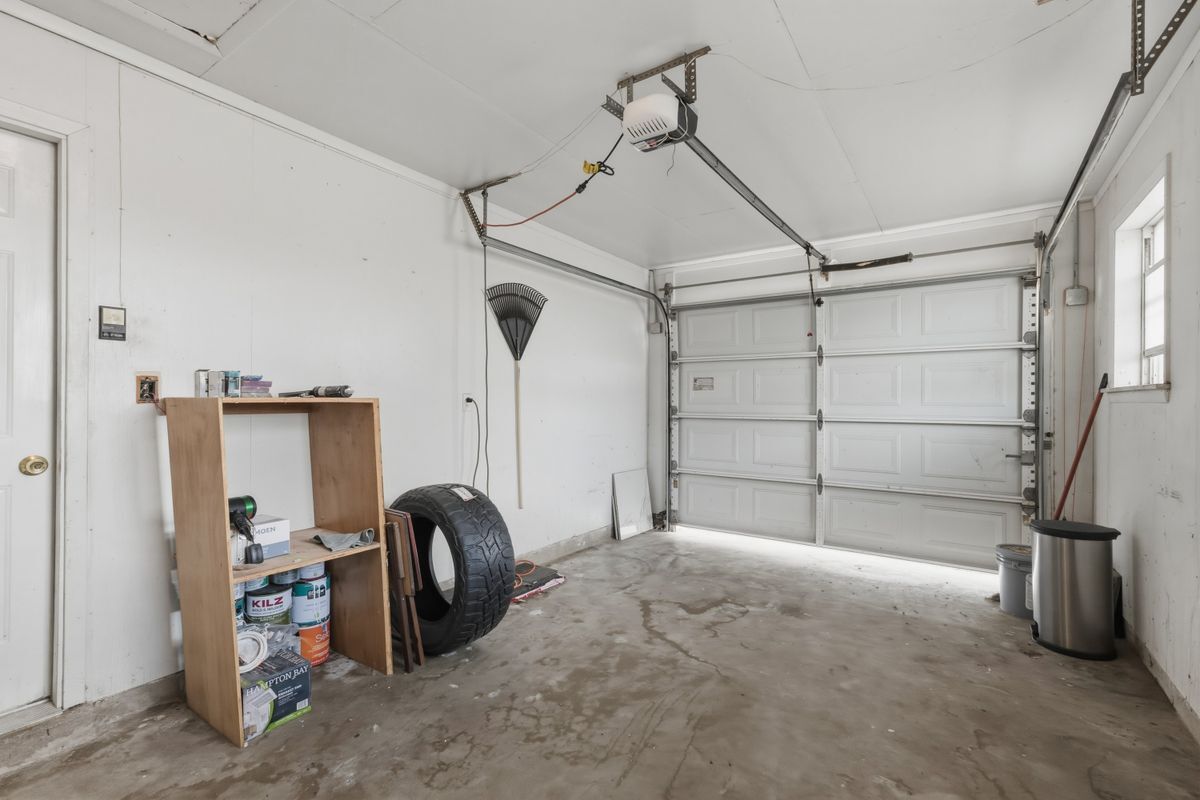 Building Photo - 711 Cisneros St