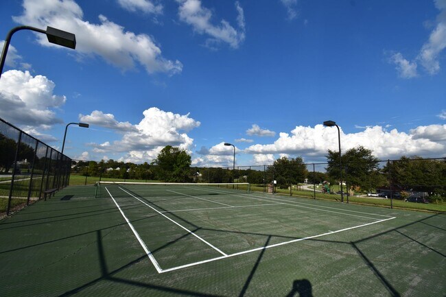 Building Photo - Spacious 3 bedroom House in Orlando