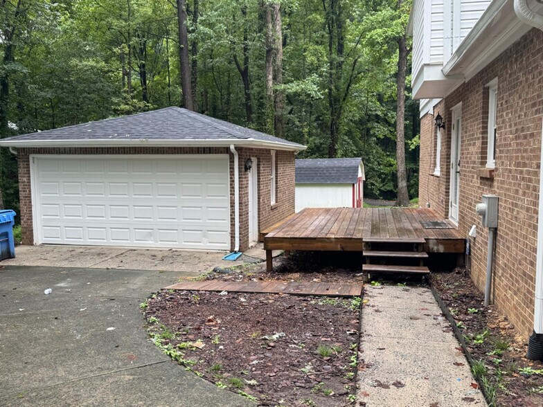 Building Photo - 4723 Shea Ln