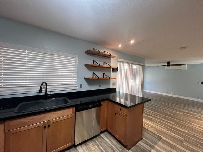 Building Photo - 348ADA