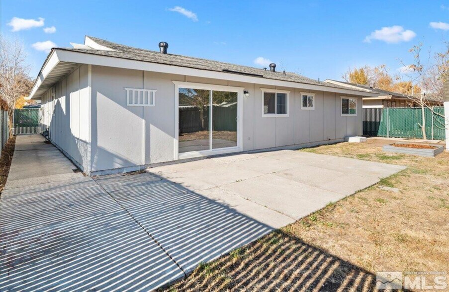 Building Photo - 630 Teel St