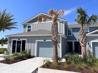 Building Photo - Charming 3-Bedroom Townhome for Rent in De...