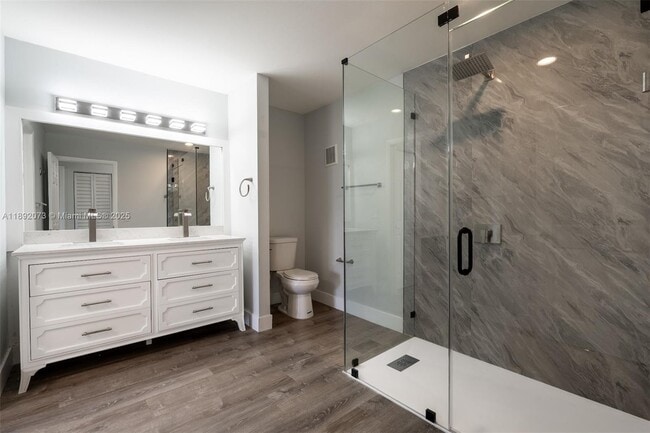 Building Photo - 6211 SW 116th Pl