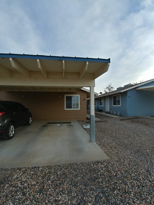 Building Photo - 50 E Cliff House Dr