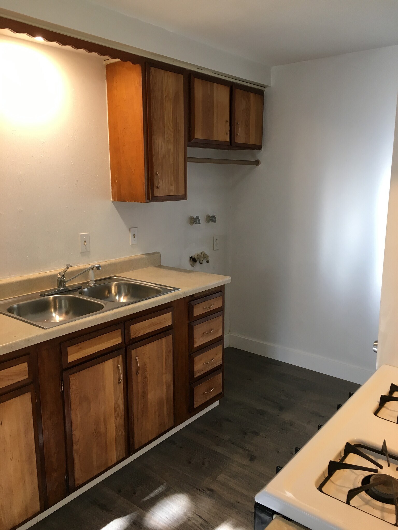 Building Photo - 107 N 3rd St