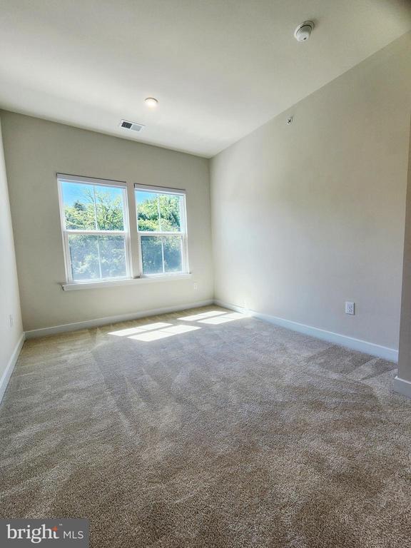 Building Photo - 149 Glory Maple Ln