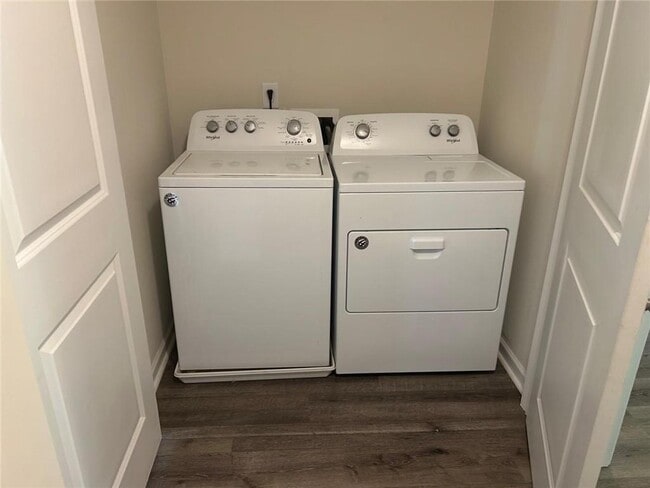 Building Photo - 6412 Mountain Home Way