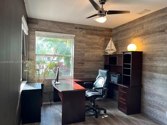 Building Photo - 3960 Osprey Ct