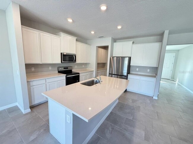 Building Photo - 7724 Broad River Ave