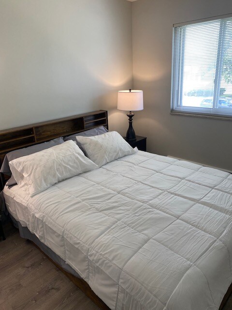 Building Photo - 7000 Sandell Ave