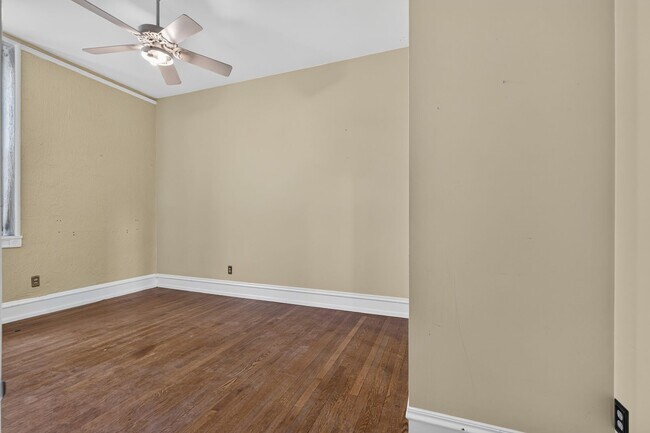 Building Photo - 2400 Baynard Blvd