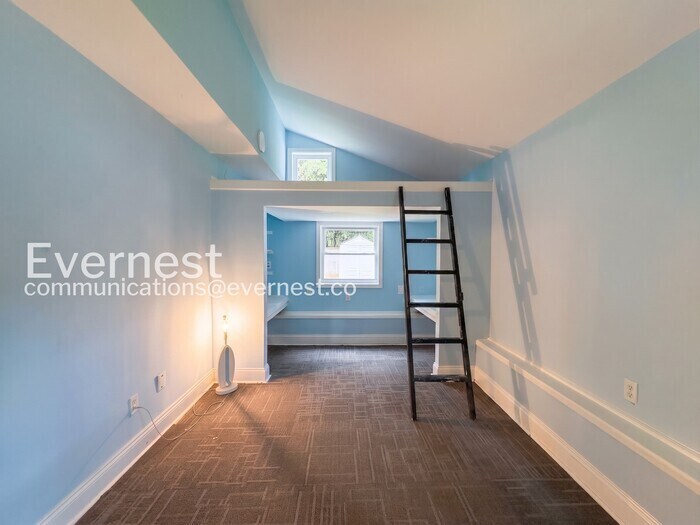 Building Photo - 109 Chesapeake Bay Dr