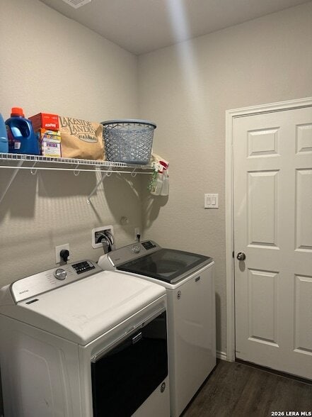 Building Photo - 9042 Halbert Falls