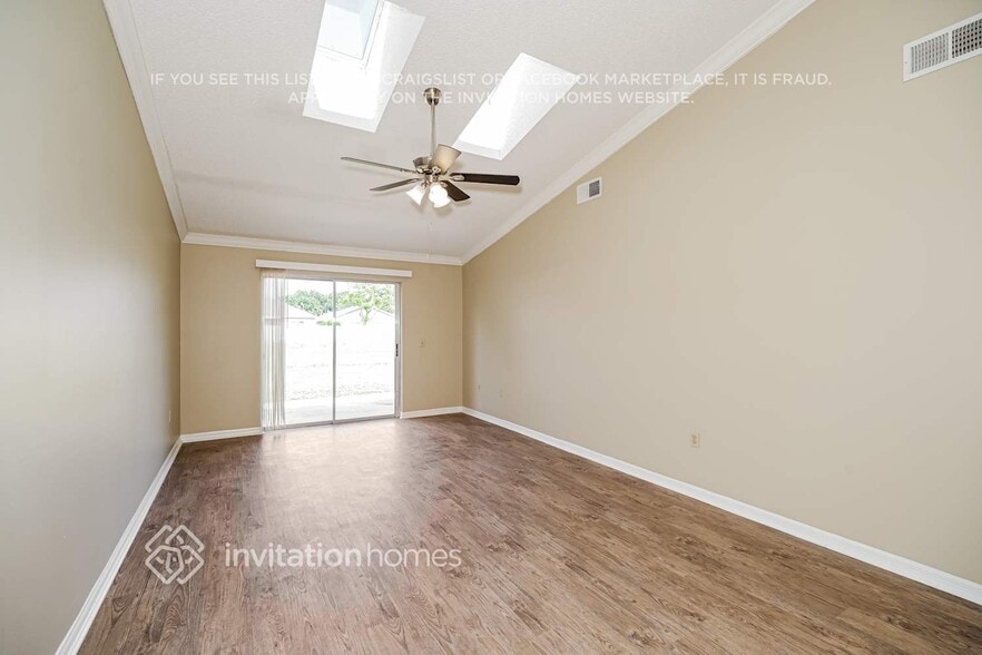 Building Photo - 4117 Bayberry Dr