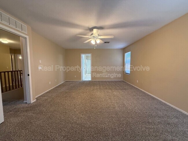 Building Photo - 8145 W Palo Verde Ave