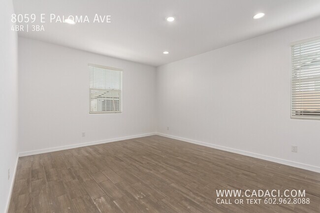 Building Photo - 8059 E Paloma Ave