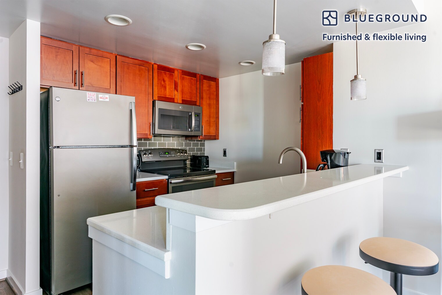 Building Photo - 3444 Fairfax Dr