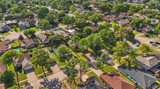 Building Photo - 8118 Vista Del Sol Dr