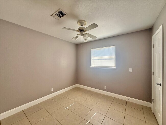 Building Photo - 12842 Corpus Christi St