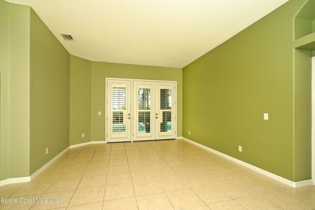 Building Photo - 1521 Wilmington Dr