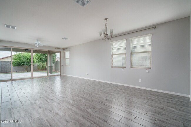 Building Photo - 16019 W Soft Wind Dr