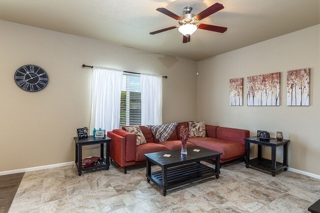 Building Photo - 7256 Red Cardinal Loop