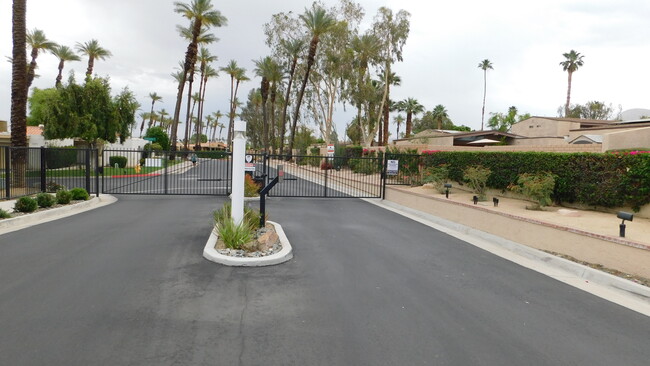 Building Photo - 74193 Santa Rosa Cir