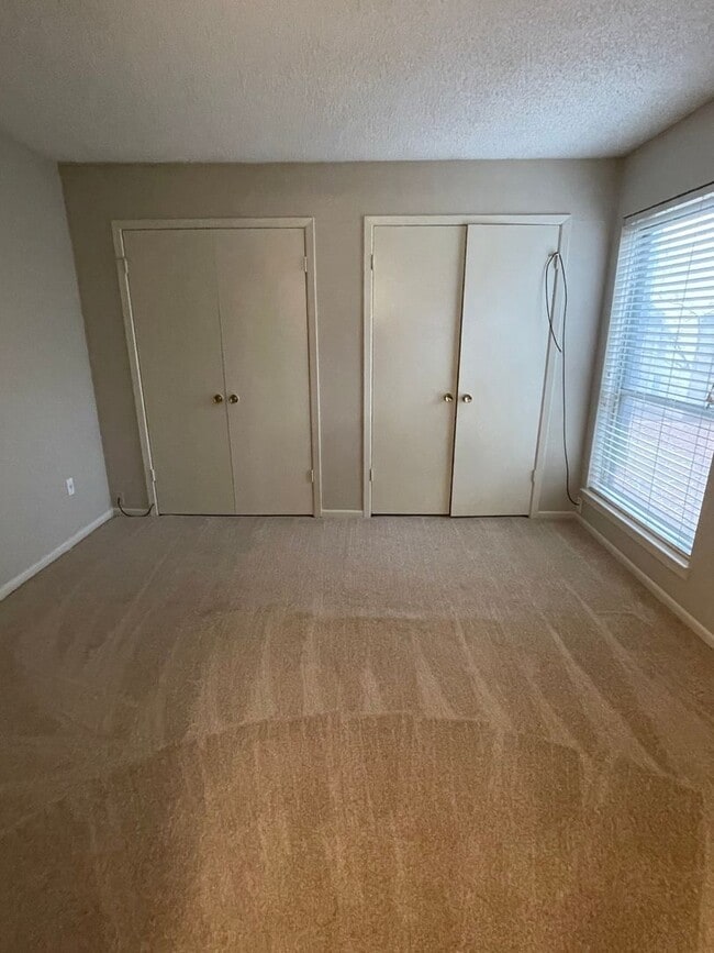 Building Photo - 2BD/2BA Condo located on the Germantown/Memphis Line!