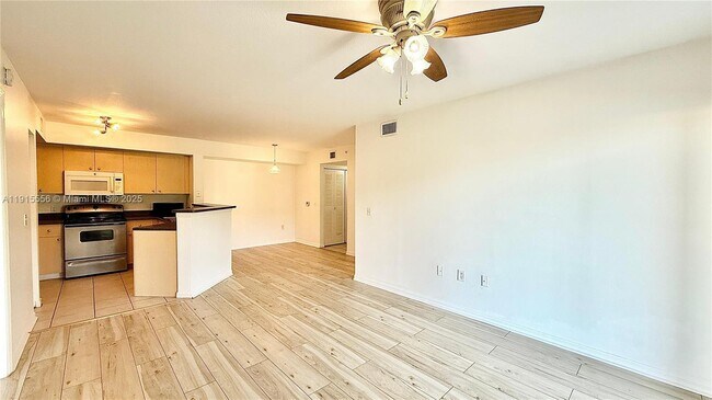 Building Photo - 4190 San Marino Blvd