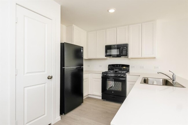 Building Photo - 9612 NW 125th St