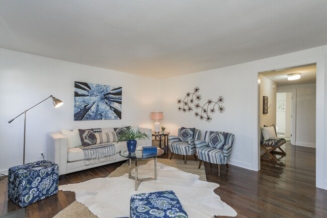 Building Photo - Charming 3BR / 2BA East Nashville Home – M...